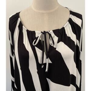 Lularoe NWT Black/ white tie neck shirt 2xL